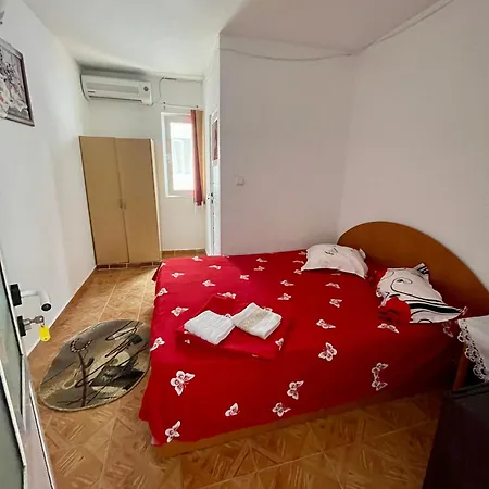 Costel&mirela Гостевой дом Костинешти