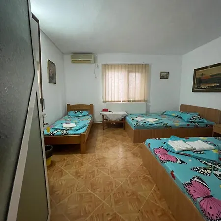 Costel&mirela Гостевой дом