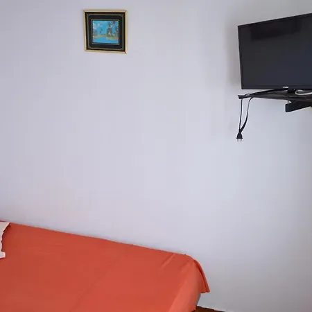 Costel&mirela Костинешти